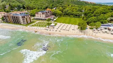 Effect Algara Beach Resort