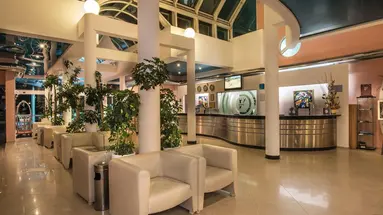 Effect Grand Victoria Hotel