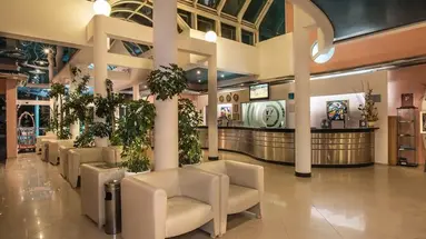 Effect Grand Victoria Hotel