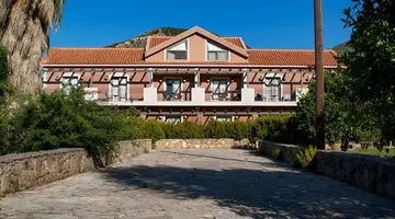 Efrosini Village