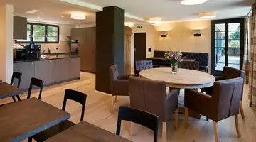 Eiger View Alpine Lodge