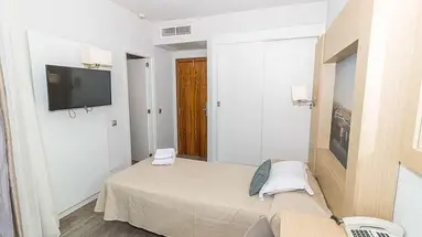 EIX LAGOTEL