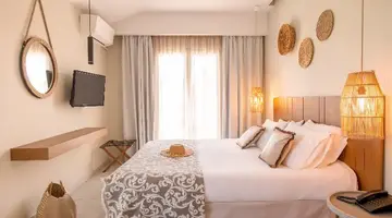 Ekati Mare Boutique Resort