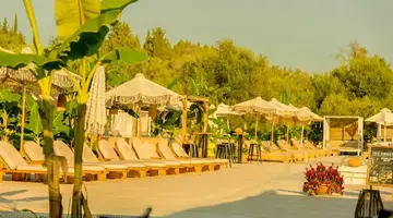 Ekati Mare Boutique Resort