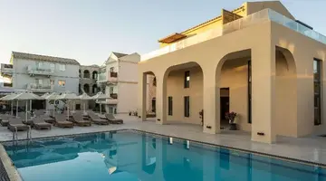Ekati Mare Boutique Resort