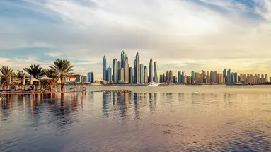 Ekscentryczny Dubaj i oddech pustyni