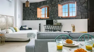 El Charco Suite