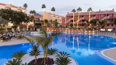 El Duque Hotel