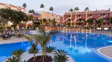 El Duque Hotel