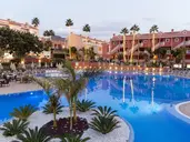El Duque Hotel