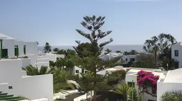 El Guarapo Apartments