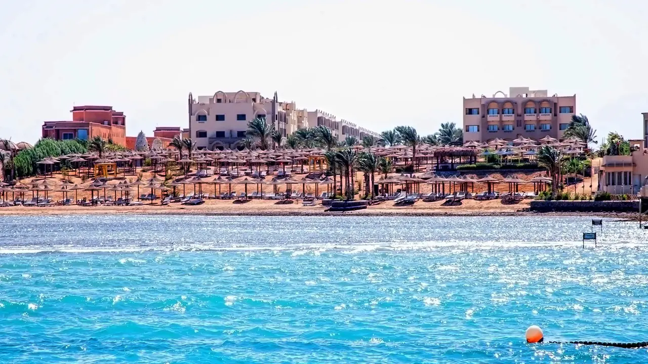 El Karma Aqua Beach Resort