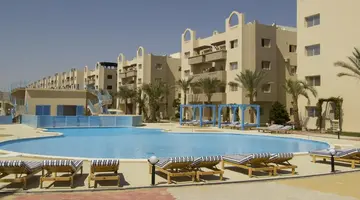 El Karma Aqua Beach Resort