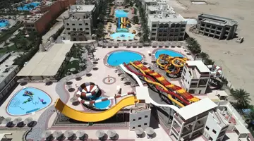 El Karma Aqua Beach Resort