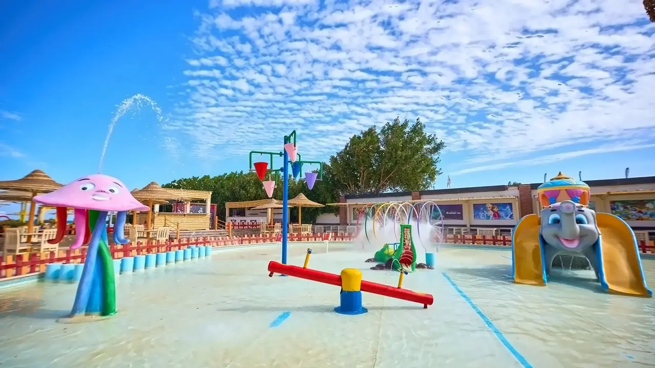 El Karma Aqua Beach Resort