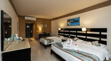 El Karma Aqua Beach Resort
