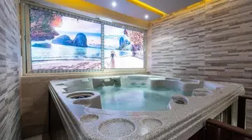 EL KARMA AQUA BEACH RESORT