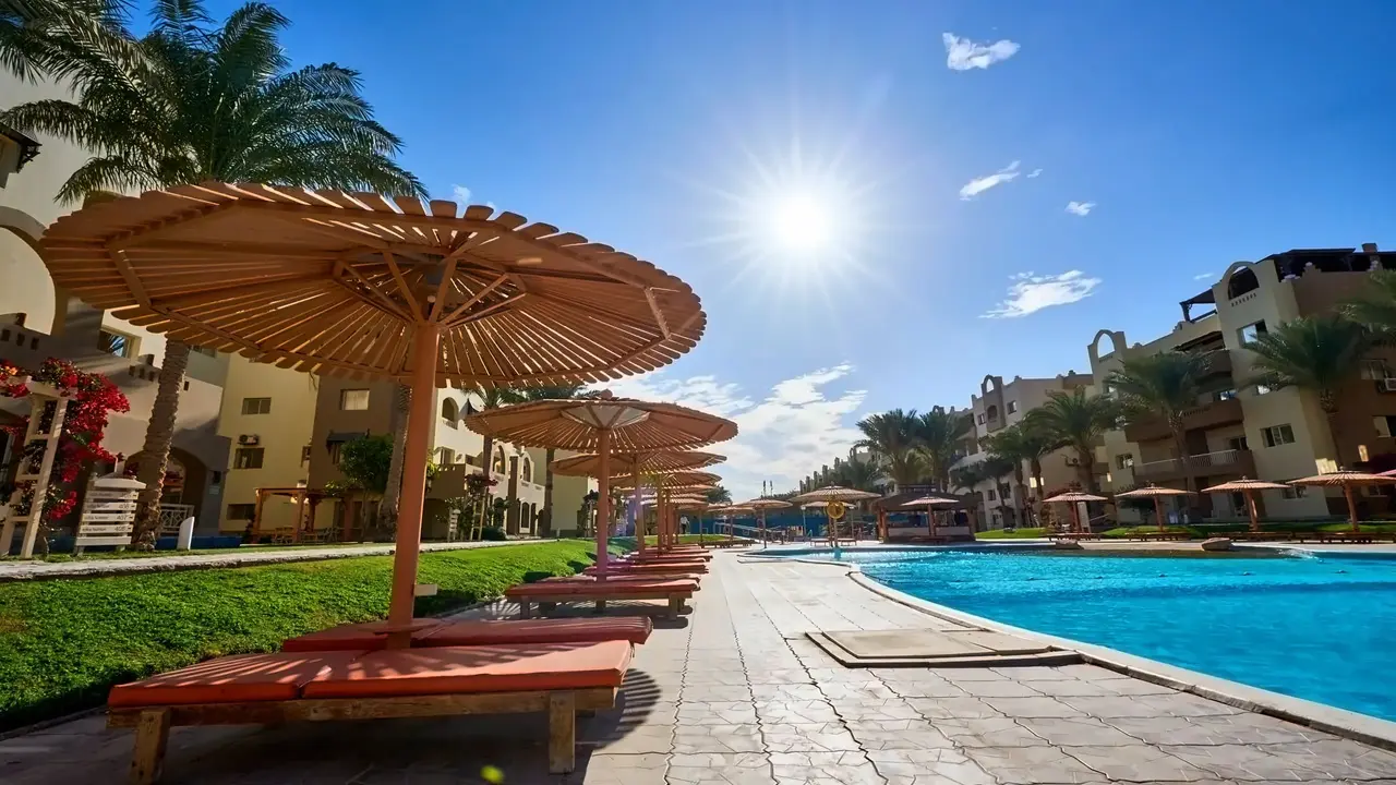 El Karma Aqua Beach Resort