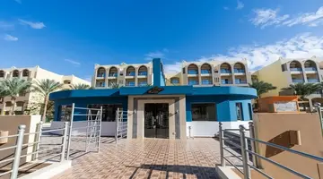 El Karma Aqua Beach Resort