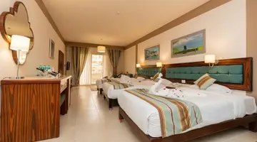 El Karma Aqua Beach Resort