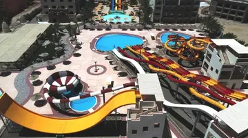 El Karma Aqua Beach Resort