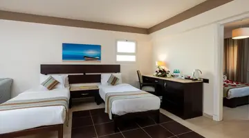 El Karma Aqua Beach