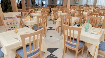 El Mouradi Club Selima