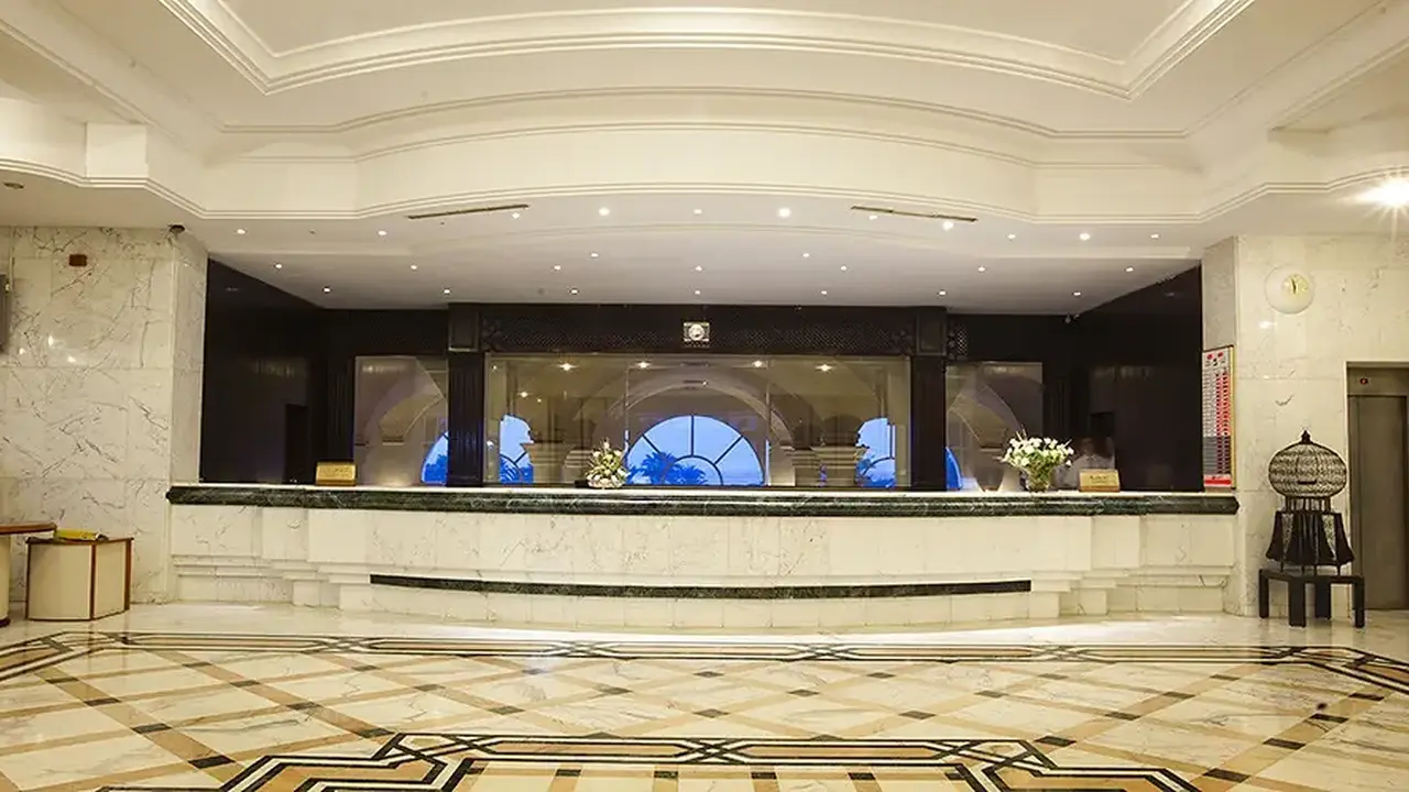 EL MOURADI PALM MARINA