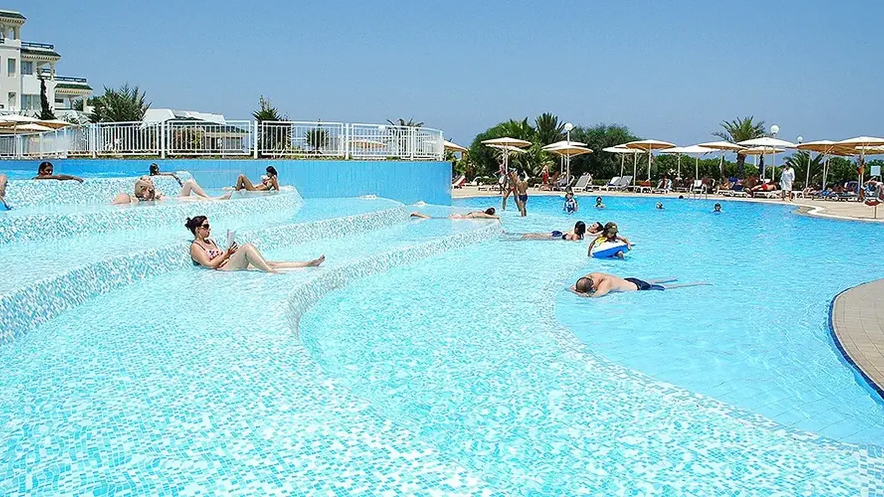 EL MOURADI PALM MARINA