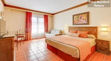 EL PASO HOTEL PORTAVENTURA