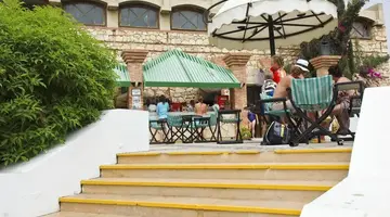 El Pueblo Tamlelt
