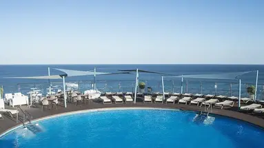 El Puerto by Pierre and Vacances