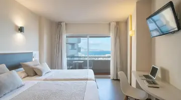 El Puerto by Pierre and Vacances