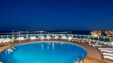 El Puerto by Pierre and Vacances