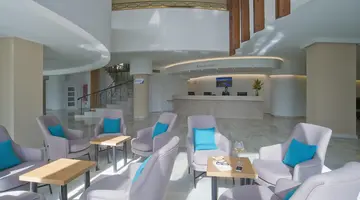 El Puerto by Pierre and Vacances