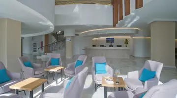 El Puerto by Pierre and Vacances