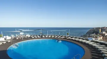 El Puerto by Pierre and Vacances