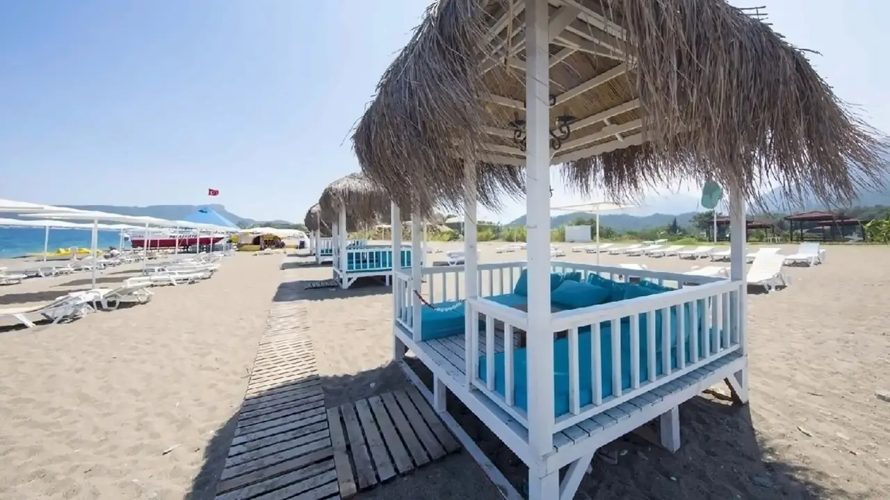 Elamir Beach Bungalow