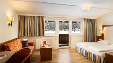 elaya hotel steinplatte