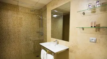 Elba Castillo San Jorge & Antigua Suite