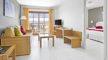 Elba Castillo San Jorge & Antigua Suite