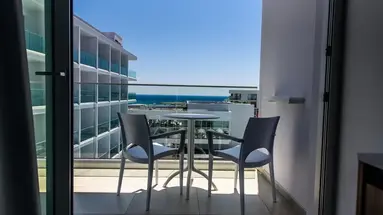 Eleana Hotel