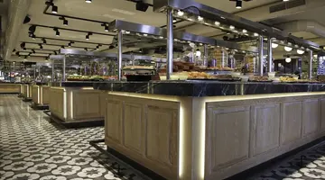 Elegance Hotel