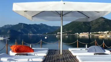 ELEGANCE HOTEL