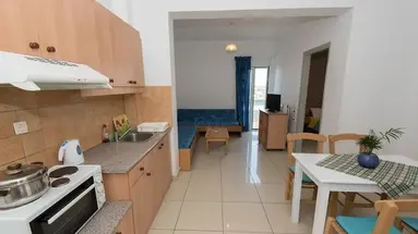 Eleni Palace Apts
