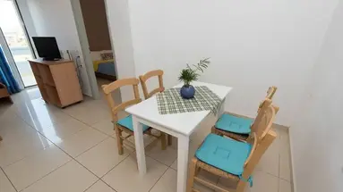 Eleni Palace Apts