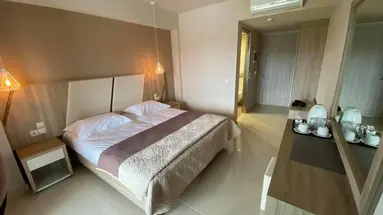 Eleni s Garden & Castello Suites