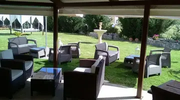 Eleni s Garden & Castello Suites