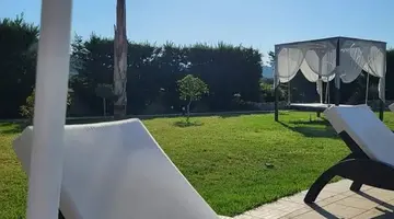 Eleni s Garden & Castello Suites