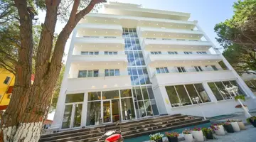 Elesio Resort